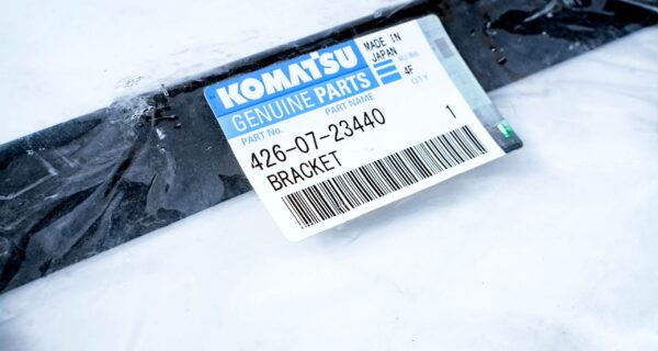 426-07-23440 | BRACKET –  KOMATSU